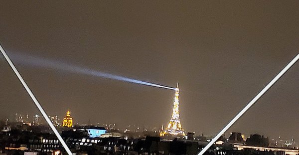Le Georges by null