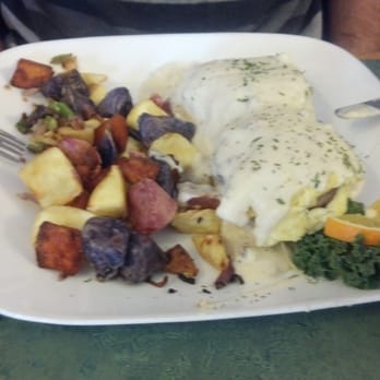 Red Rock Cafe - Day 1: Cowboy Eggs Benedict and Home Fries. Delicious gravy! - Breakfast & Brunch Near Me - Sedona, Arizona Red Rock Cafe - Day 1: Cowboy Eggs Benedict and Home Fries. Delicious gravy! - Breakfast & Brunch Near Me - Sedona, Arizona