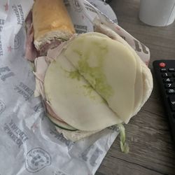 Jimmy John's - Lack of avocado