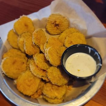 Hooters - Fried pickles - American Near Me - Chattanooga, Tennessee