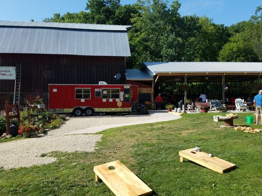 Winghaven Pizza Farm by null