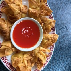 Happy Family Restaurant - Wontons