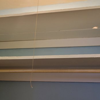 Ebb Tide Resort - Pompano Beach - Closet without hangers - Resorts Near Me - Pompano Beach, Florida