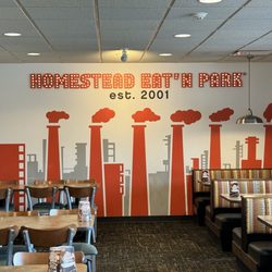 Eat'n Park - Awesome art capturing Homestead history!
