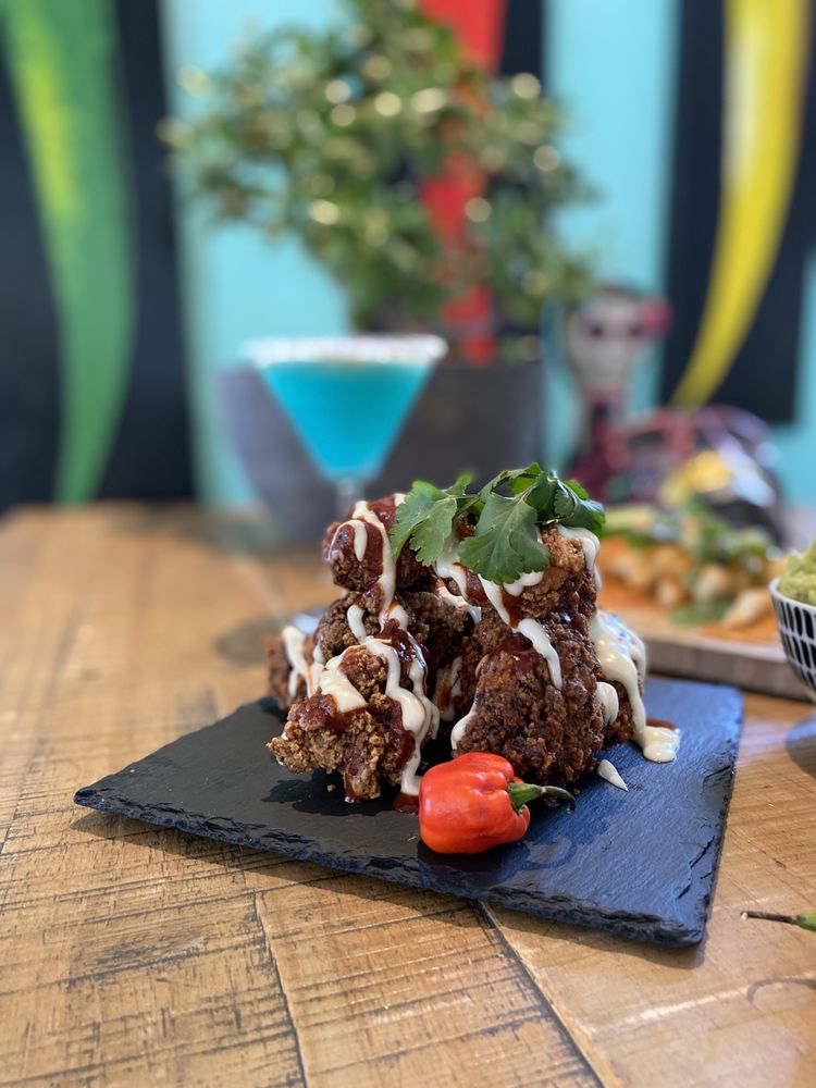 THE PRICKLY PIÑATA FRESH MEXICAN CANTINA 21 Photos 45 The