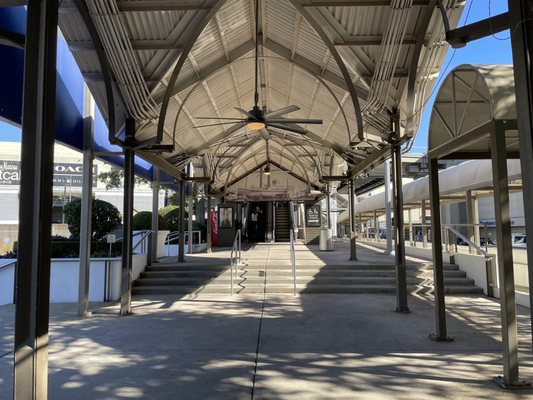 Riverwalk Outlets by null