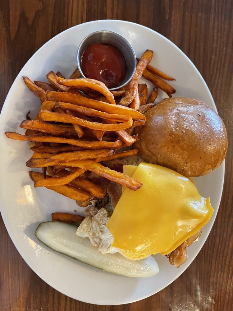 THE RYE GRILL & BAR 109 Photos & 222 Reviews Diners 1 Station Plz