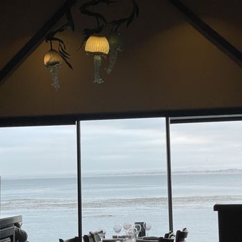 The Fish Hopper - Stunning View - Seafood Near Me - Monterey, California