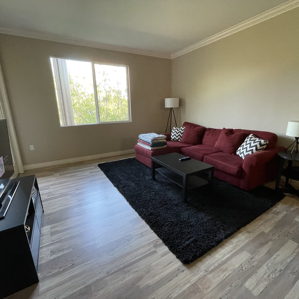 Westside House Cleaning - Living room - Home Cleaning Near Me Westside House Cleaning - Living room - Home Cleaning Near Me