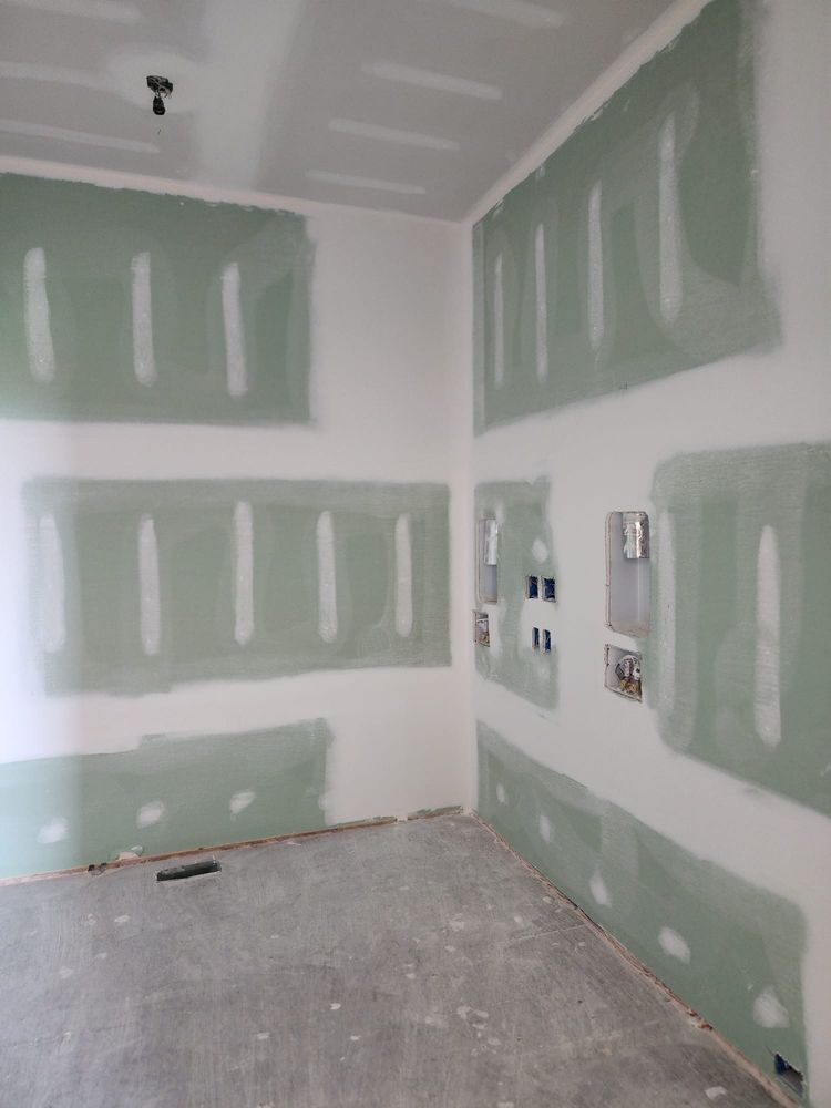 Slide of Joe Construction