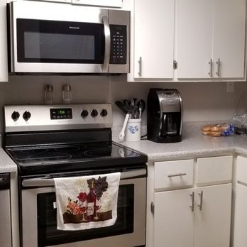 Orange Tree Village - Remodeled Kitchen - Apartments Near Me - Tucson, Arizona