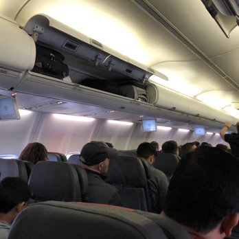American Airlines - Airlines Near Me - Chicago, Illinois
