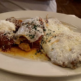 Cafe Baci - Mamma Mia with shredded parmesan - Italian Near Me - Westbury, New York
