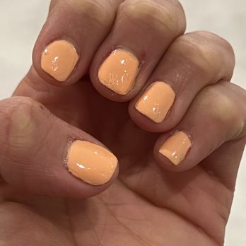 Luxe Nail Bar - Left the salon with my nails like.. - Nail Salons Near Me - Henderson, Nevada Luxe Nail Bar - Left the salon with my nails like.. - Nail Salons Near Me - Henderson, Nevada