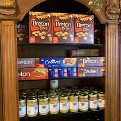 Truly D'vine bread - Items