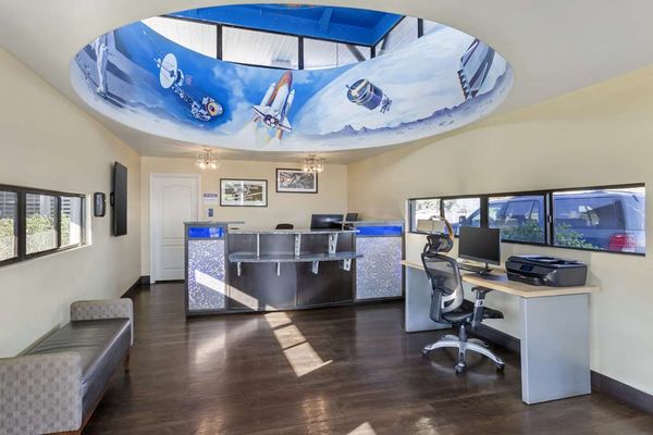 Best Western Space Age Lodge by null