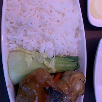 Hawaiian Airlines - Brazed Chicken - Airlines Near Me - Los Angeles, California