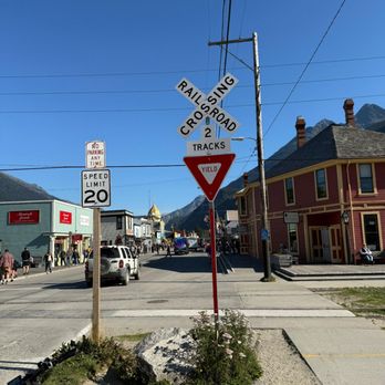 Klondike Tours - Town - Bus Tours Near Me - Skagway, Alaska