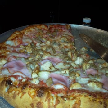 AWSOM Wings Pizza & Burgers - The Don Pizza - Chicken Wings Near Me - Montebello, California