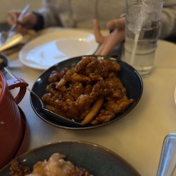 Panda Inn - Orange chicken - Chinese Near Me - Glendale, California