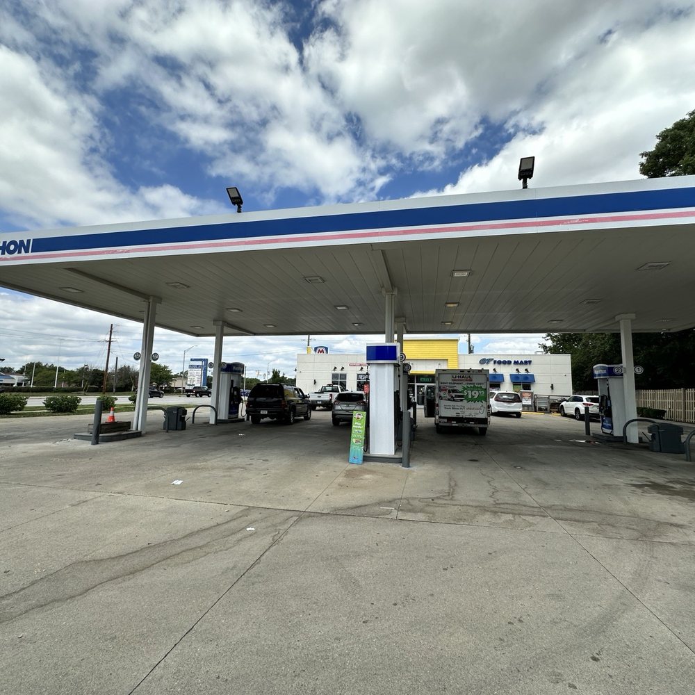Marathon - Station - Gas Stations Near Me - Indianapolis, Indiana