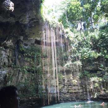 Cenote Ik Kil - Beautiful - Landmarks & Historical Buildings Near Me - Tinum, YUC