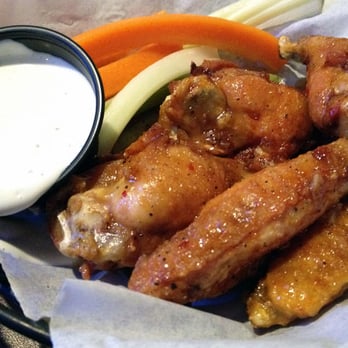 Cali BBQ - "North Carolina" wings, seasoned generously with salt and vinegar. I liked these wings because they were tasty and not too hot. - Barbeque Near Me - Spring Valley, California