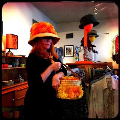 Iconic Atomic by null