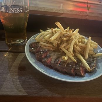 Bar Fino - Steak frites - Cocktail Bars Near Me - Austin, Texas Bar Fino - Steak frites - Cocktail Bars Near Me - Austin, Texas