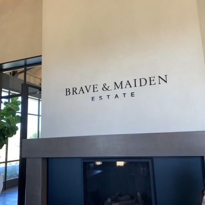 Brave & Maiden Estate by null