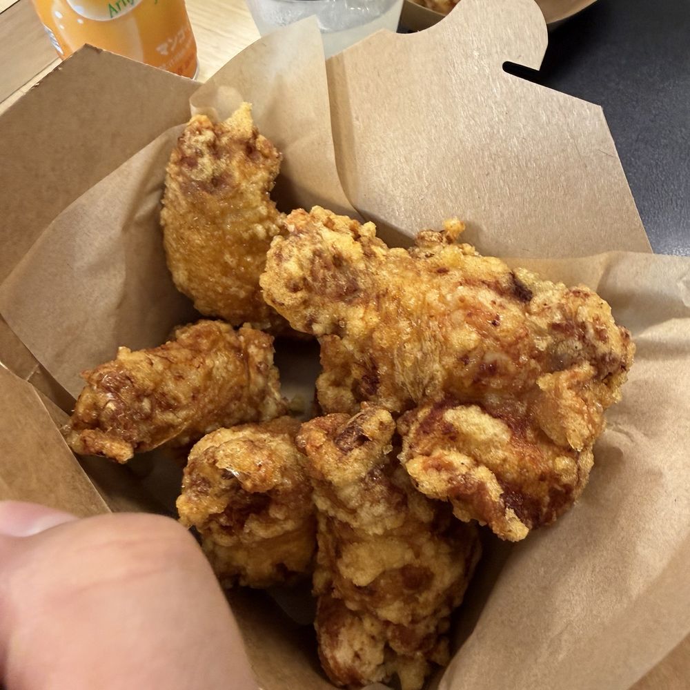 Tenkatori Hilo - 6 Pieces Teba-Wings Regular - Japanese Near Me - Hilo, Hawaii Tenkatori Hilo - 6 Pieces Teba-Wings Regular - Japanese Near Me - Hilo, Hawaii