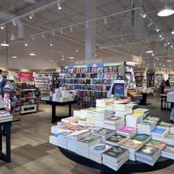 Barnes & Noble Booksellers
