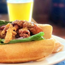 Wellsboro House - Oyster po' Boy with a draft. Mmmm.
