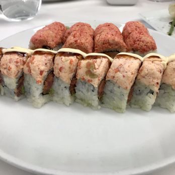 Prime - Montauk roll and crab and yellowtail roll - American Near Me - Huntington, New York Prime - Montauk roll and crab and yellowtail roll - American Near Me - Huntington, New York