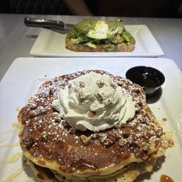 Pumpkin pancakes and tartine
