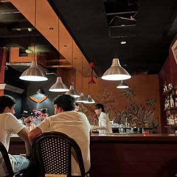 Singular - Bar - Italian Near Me - San Juan, Puerto Rico