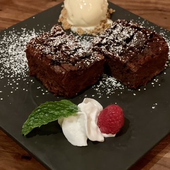 EBESU Robata & Sushi - Chocolate cake - Sushi Bars Near Me - Plano, Texas