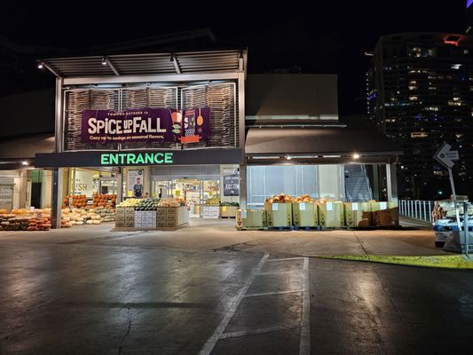Whole Foods Market by null