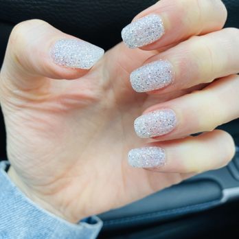Lv Nails & spa - Masterpiece by Kiara Sky - Nail Salons Near Me - Oceanside, California