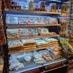 Nino Salvaggio International Marketplace