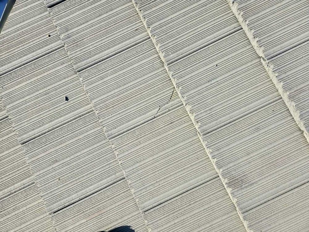 Slide of Leonard Roofing Inc.