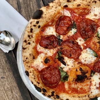 Roberta's - Bee Sting Pizza - Pizza Near Me - Culver City, California
