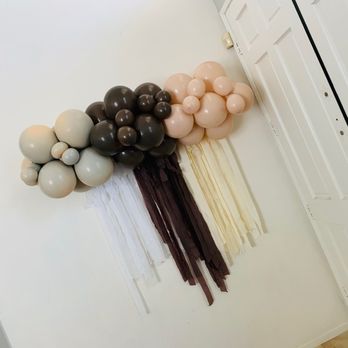 Messy Creations - Boho balloon garland - Balloon Services Near Me Messy Creations - Boho balloon garland - Balloon Services Near Me