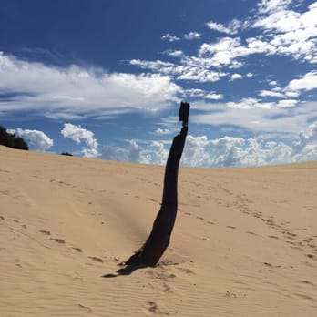 Carlo Sandblow Rainbow Beach - Hotels & Travel Near Me