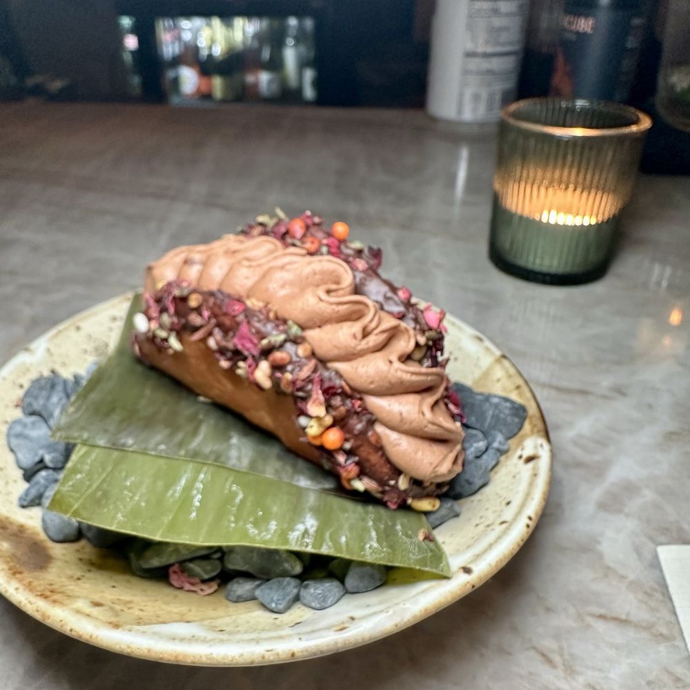 Mirra - Choco taco - Mexican Near Me - Chicago, Illinois Mirra - Choco taco - Mexican Near Me - Chicago, Illinois