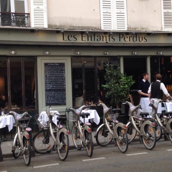 Les Enfants Perdus - The restaurant on a sleepy Sunday morning - French Near Me - Paris, 75 Les Enfants Perdus - The restaurant on a sleepy Sunday morning - French Near Me - Paris, 75