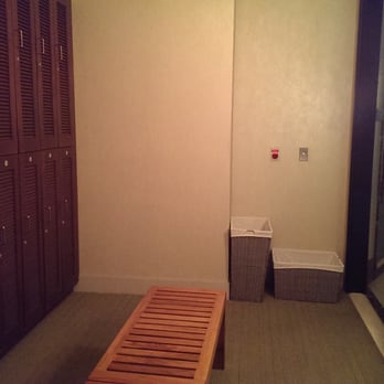 Ara Spa - men's locker area - Day Spas Near Me - Black Hawk, Colorado