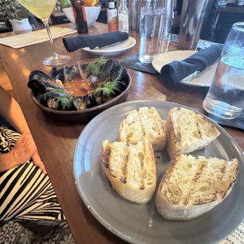 Loquita - Mejillones. The bread paired soo well with this! - Spanish Near Me - Santa Barbara, California Loquita - Mejillones. The bread paired soo well with this! - Spanish Near Me - Santa Barbara, California