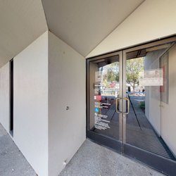 Bank of America Financial Center - Storefront
