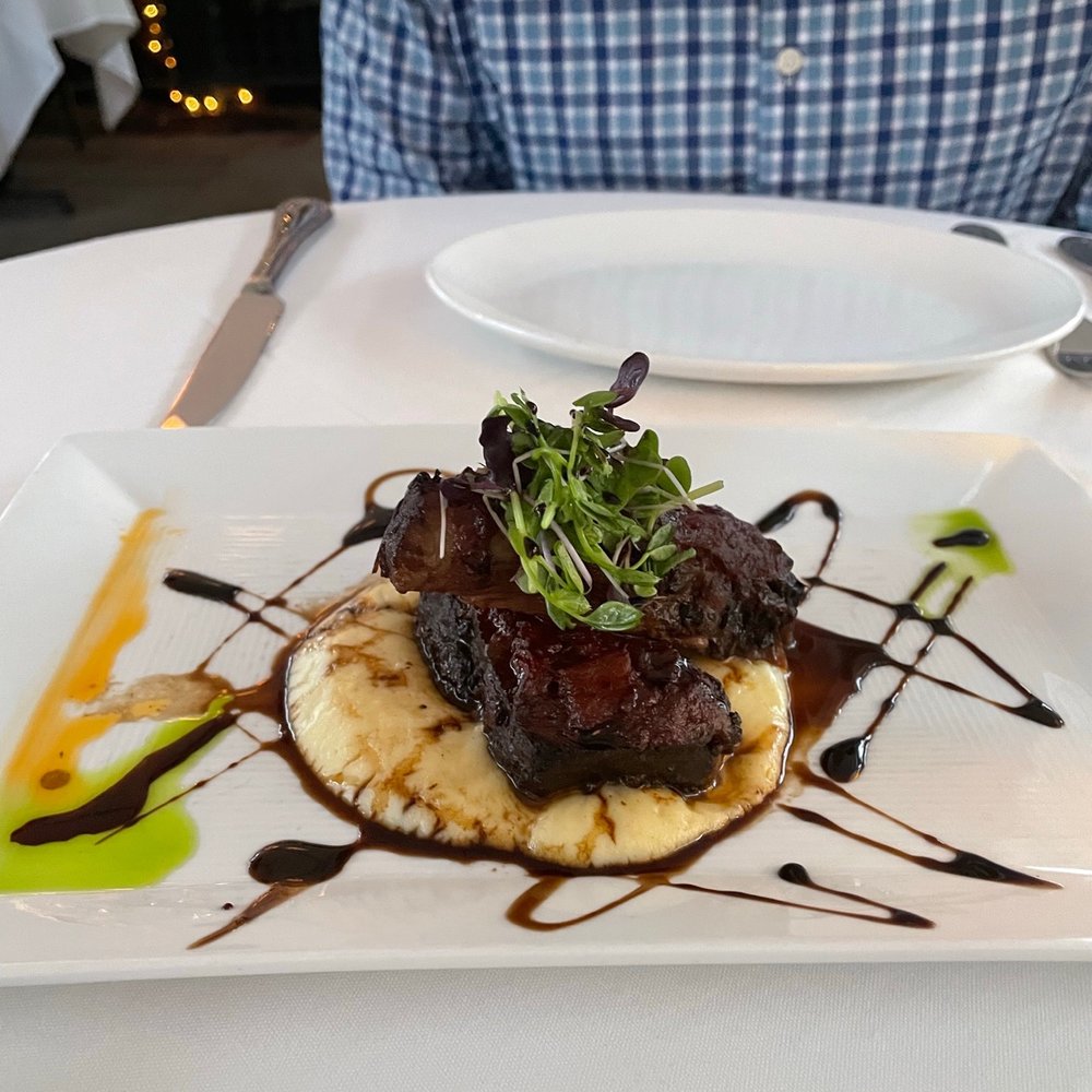 L'etoile Restaurant - Braised boneless short ribs, Tony Meyer's style - French Near Me - Edgartown, Massachusetts